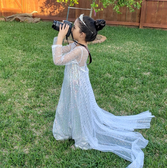 White elsa dress - Picture 5 of 5